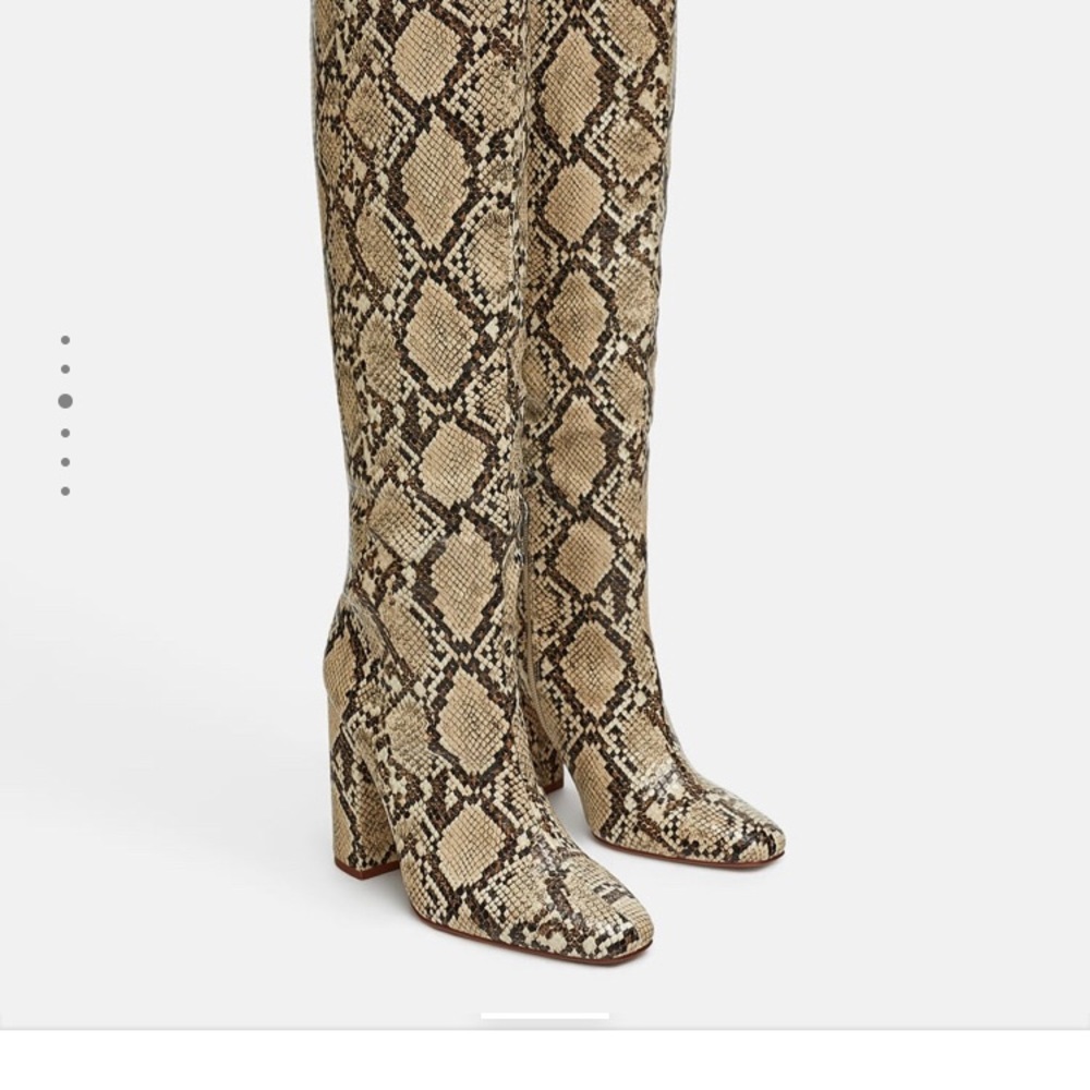 The perfect snakeskin boot